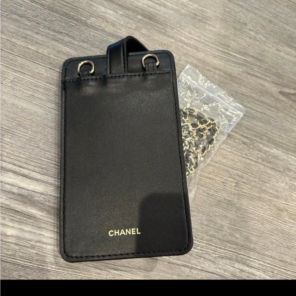 CHANEL COCO CRUSH VIP Novelty Smartphone Case BLACK and pink  mirror/ holder NEW - Picture 7 of 8